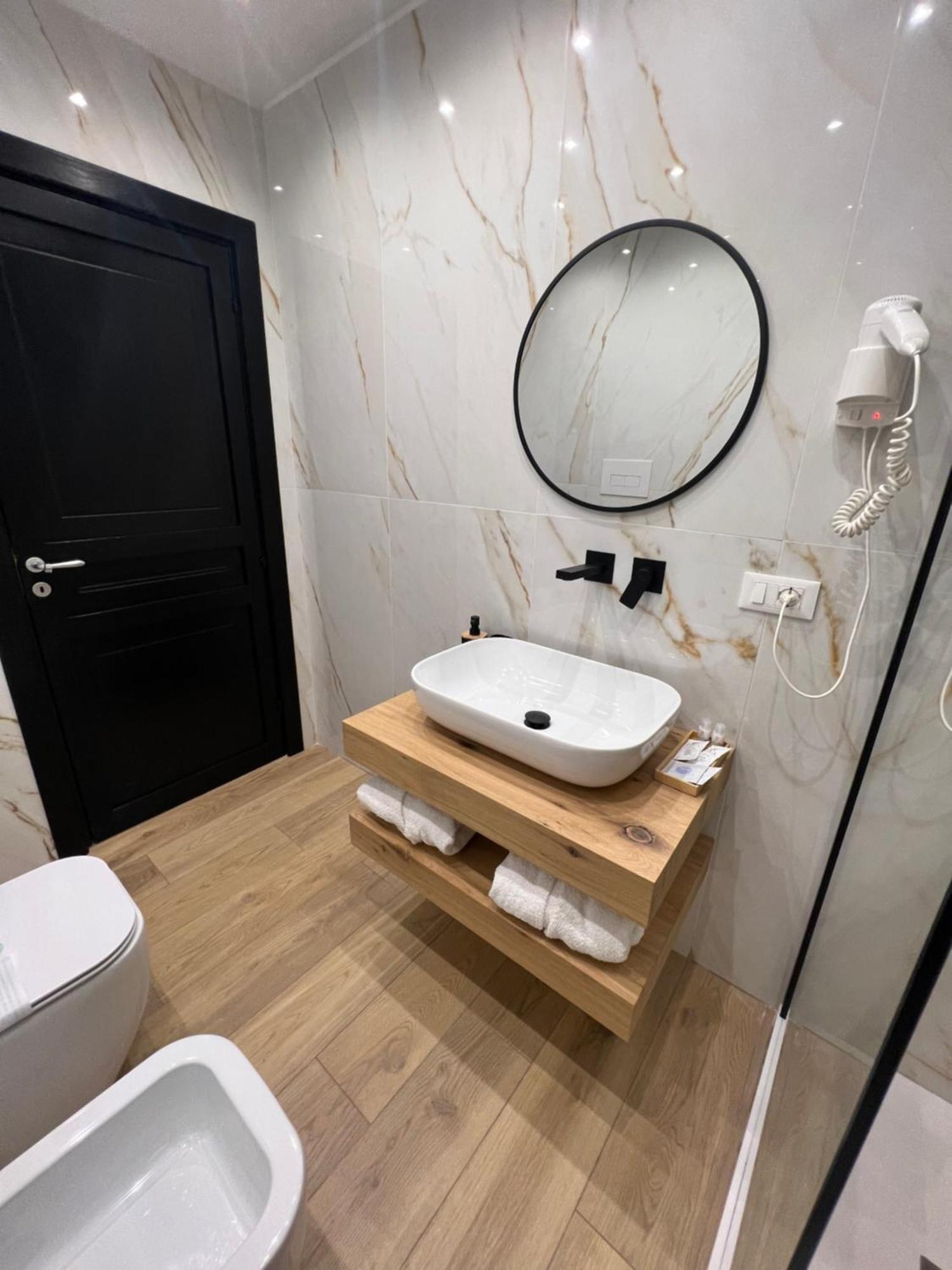 Real Suite Spa Παλέρμο Εξωτερικό φωτογραφία